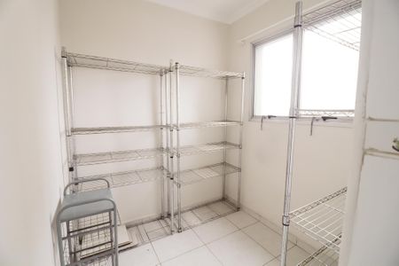 Apartamento para alugar com 72m², 2 quartos e 1 vagaDespensa