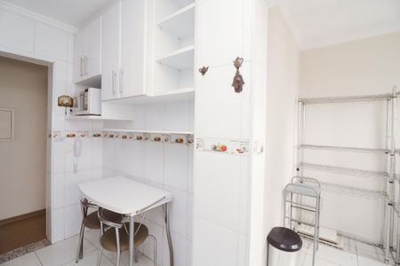 Apartamento para alugar com 72m², 2 quartos e 1 vagaCozinha