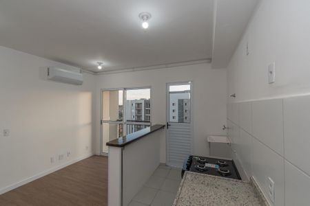 Apartamento para alugar com 50m², 2 quartos e 1 vaga Apartamento para alugar com 50m², 2 quartos e 1 vagaCozinha e Área de Serviço