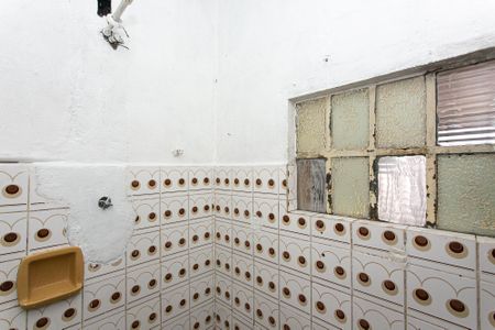 Banheiro de casa para alugar com 1 quarto, 67m² em Vila Nova Manchester, São Paulo