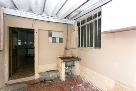 Casa para alugar com 67m², 1 quarto e 2 vagas Casa para alugar com 67m², 1 quarto e 2 vagasQuintal / Área de Serviço