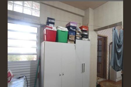 Casa de condomínio para alugar com 228m², 4 quartos e sem vaga