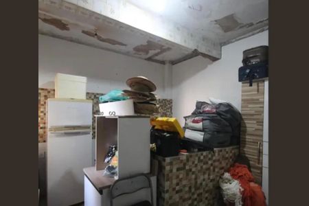 Casa de condomínio para alugar com 228m², 4 quartos e sem vaga