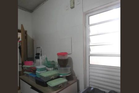 Casa de condomínio para alugar com 228m², 4 quartos e sem vaga