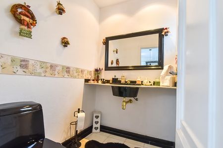 Casa para alugar com 210m², 3 quartos e 3 vagasBanheiro de serviço