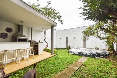 Casa para alugar com 210m², 3 quartos e 3 vagasChurrasqueira