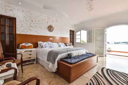 Casa para alugar com 210m², 3 quartos e 3 vagasSuíte 2