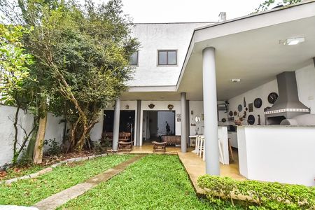 Casa para alugar com 210m², 3 quartos e 3 vagasChurrasqueira
