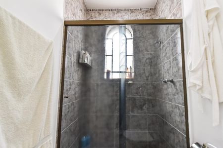 Casa para alugar com 210m², 3 quartos e 3 vagasBanheiro da suíte 1