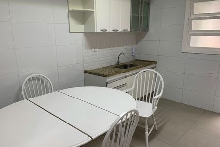 Apartamento para alugar com 130m², 3 quartos e 1 vaga Apartamento para alugar com 130m², 3 quartos e 1 vagaCozinha