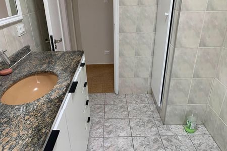 Apartamento para alugar com 130m², 3 quartos e 1 vaga Apartamento para alugar com 130m², 3 quartos e 1 vagaBanheiro