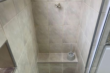 Apartamento para alugar com 130m², 3 quartos e 1 vaga Apartamento para alugar com 130m², 3 quartos e 1 vagaBanheiro