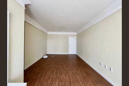 Apartamento para alugar com 90m², 3 quartos e 2 vagas Apartamento para alugar com 90m², 3 quartos e 2 vagasSala