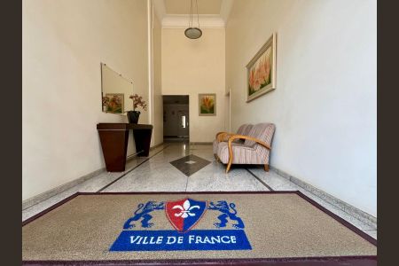 Apartamento para alugar com 90m², 3 quartos e 2 vagas Apartamento para alugar com 90m², 3 quartos e 2 vagasHall social