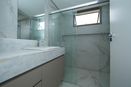 Apartamento para alugar com 110m², 3 quartos e 2 vagas Apartamento para alugar com 110m², 3 quartos e 2 vagasBANHEIRO2
