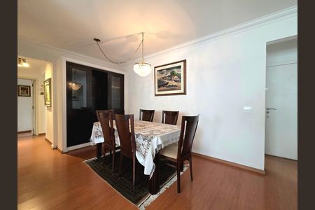 Apartamento para alugar com 94m², 3 quartos e 1 vaga Apartamento para alugar com 94m², 3 quartos e 1 vagaSala
