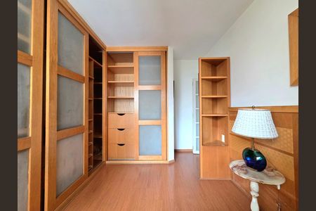 Apartamento para alugar com 94m², 3 quartos e 1 vaga Apartamento para alugar com 94m², 3 quartos e 1 vagaQuarto 2