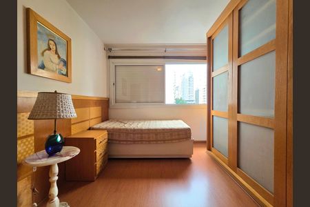 Apartamento para alugar com 94m², 3 quartos e 1 vaga Apartamento para alugar com 94m², 3 quartos e 1 vagaQuarto 2