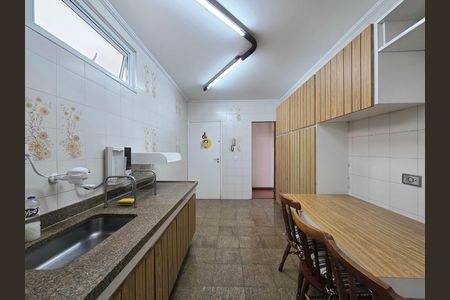 Apartamento para alugar com 94m², 3 quartos e 1 vaga Apartamento para alugar com 94m², 3 quartos e 1 vagaCozinha