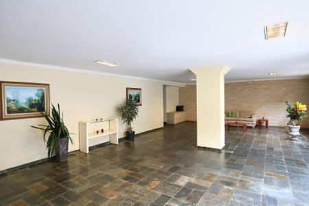 Hall de apartamento à venda com 2 quartos, 72m² em São Lucas, Belo Horizonte