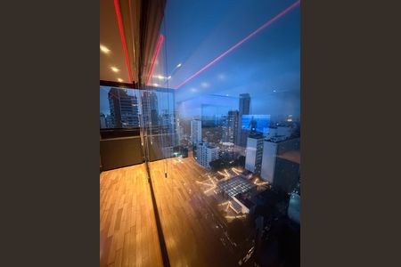 Apartamento à venda com 65m², 2 quartos e 2 vagas Apartamento à venda com 65m², 2 quartos e 2 vagasVaranda