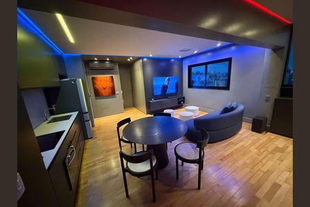 Apartamento à venda com 65m², 2 quartos e 2 vagas Apartamento à venda com 65m², 2 quartos e 2 vagasSala