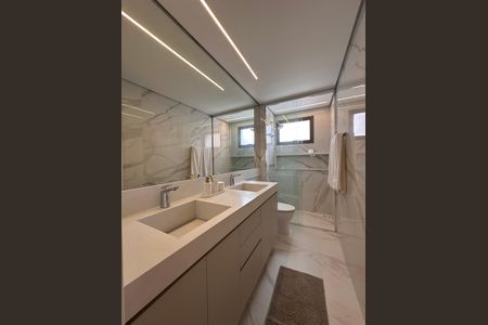 Apartamento à venda com 153m², 3 quartos e 3 vagas Apartamento à venda com 153m², 3 quartos e 3 vagasBanheiro