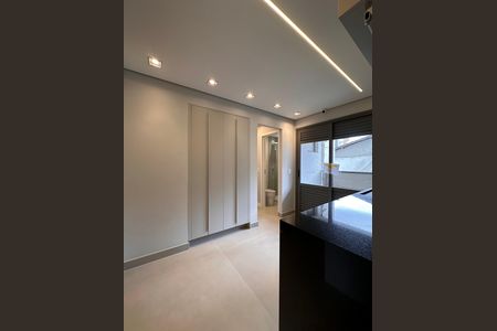 Apartamento à venda com 153m², 3 quartos e 3 vagas Apartamento à venda com 153m², 3 quartos e 3 vagasCozinha