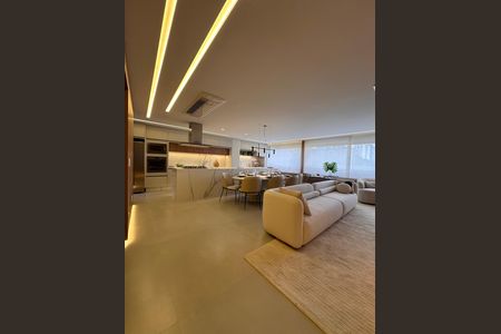 Apartamento à venda com 153m², 3 quartos e 3 vagas Apartamento à venda com 153m², 3 quartos e 3 vagasSala