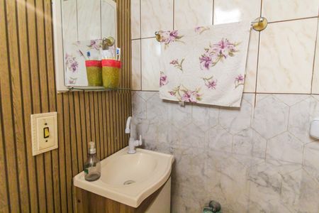 Casa para alugar com 180m², 2 quartos e 2 vagas Casa para alugar com 180m², 2 quartos e 2 vagasBanheiro de Serviço