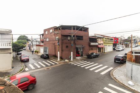 Casa para alugar com 180m², 2 quartos e 2 vagas Casa para alugar com 180m², 2 quartos e 2 vagasVista da Varanda do Quarto 2