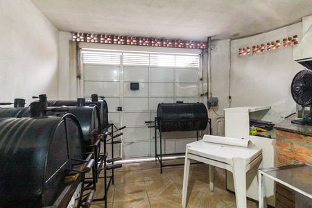 Casa para alugar com 180m², 2 quartos e 2 vagas Casa para alugar com 180m², 2 quartos e 2 vagasGaragem 2
