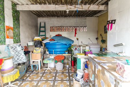 Casa para alugar com 180m², 2 quartos e 2 vagas Casa para alugar com 180m², 2 quartos e 2 vagasÁrea de Serviço - Terraço