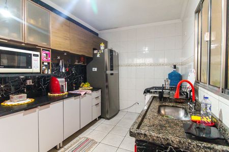 Casa para alugar com 180m², 2 quartos e 2 vagas Casa para alugar com 180m², 2 quartos e 2 vagasCozinha