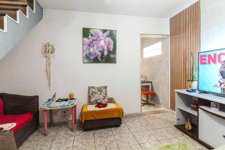 Casa para alugar com 180m², 2 quartos e 2 vagas Casa para alugar com 180m², 2 quartos e 2 vagasSala