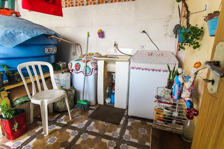 Casa para alugar com 180m², 2 quartos e 2 vagas Casa para alugar com 180m², 2 quartos e 2 vagasÁrea de Serviço - Terraço