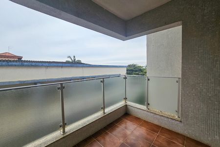 Apartamento para alugar com 3 quartos, 74m² em Tortuga, Guarujá