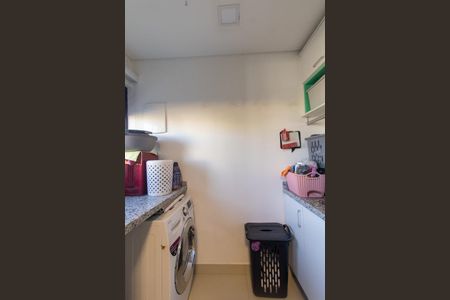 Apartamento à venda com 79m², 3 quartos e 2 vagas Apartamento à venda com 79m², 3 quartos e 2 vagasÁrea de Serviço