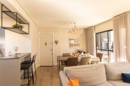 Apartamento à venda com 79m², 3 quartos e 2 vagas Apartamento à venda com 79m², 3 quartos e 2 vagasSala