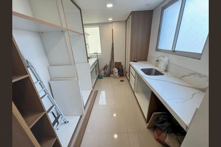 Apartamento à venda com 127m², 4 quartos e 2 vagas