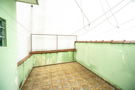 Casa para alugar com 120m², 2 quartos e 1 vaga Casa para alugar com 120m², 2 quartos e 1 vagaTerraço
