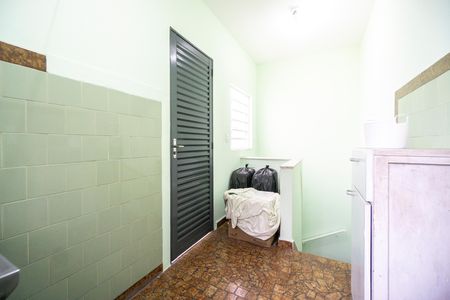 Casa para alugar com 120m², 2 quartos e 1 vaga Casa para alugar com 120m², 2 quartos e 1 vagaÁrea de serviço