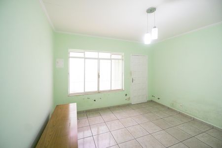 Sala de casa para alugar com 2 quartos, 120m² em Jardim Bonifacio, São Paulo