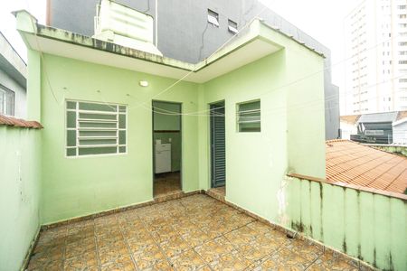 Casa para alugar com 120m², 2 quartos e 1 vaga Casa para alugar com 120m², 2 quartos e 1 vagaTerraço