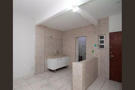 Apartamento à venda com 34m², 1 quarto e sem vaga