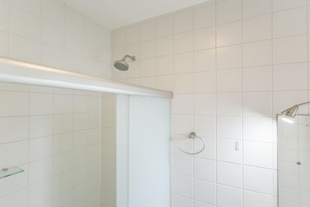 Apartamento para alugar com 74m², 2 quartos e 2 vagas Apartamento para alugar com 74m², 2 quartos e 2 vagasBanheiro da Suíte 2