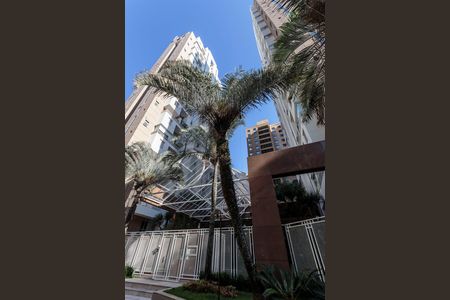 Apartamento para alugar com 74m², 2 quartos e 2 vagas Apartamento para alugar com 74m², 2 quartos e 2 vagasFachada
