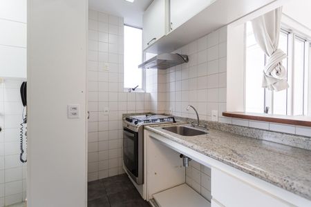Apartamento para alugar com 74m², 2 quartos e 2 vagas Apartamento para alugar com 74m², 2 quartos e 2 vagasCozinha