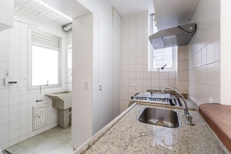Apartamento para alugar com 74m², 2 quartos e 2 vagas Apartamento para alugar com 74m², 2 quartos e 2 vagasCozinha