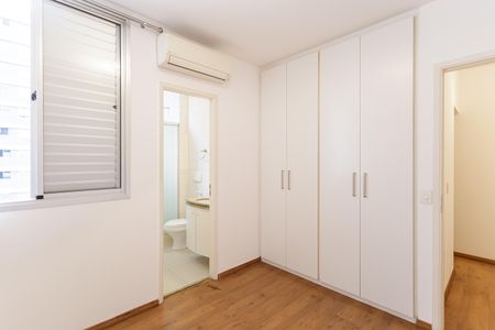 Apartamento para alugar com 74m², 2 quartos e 2 vagas Apartamento para alugar com 74m², 2 quartos e 2 vagasSuíte 1